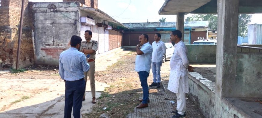 फल एवं सब्जी मंडी के वर्षो पूर्व निर्मित शेड को तोड़कर परिसर होगा व्यवस्थित