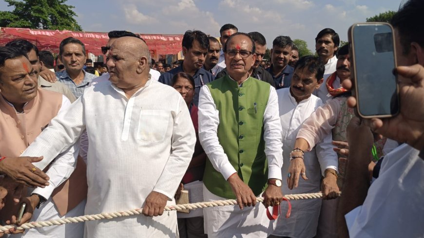  धामंदा में सांसद खेल महोत्सव के तहत खेल प्रतियोगिता आयोजित