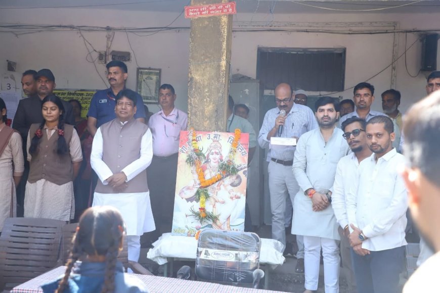 वंदेमातरम के 150वे स्मरणोत्सव में शामिल हुए विधायक,हुआ सामूहिक वंदेमातरम गान 