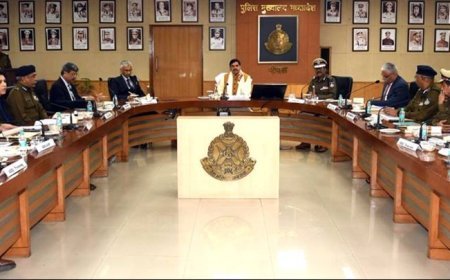 पुलिस के बारे में जनसामान्य की धारणा बदलने और पुलिस के जनता से बेहतर संवाद के लिए विशेष पहल की आवश्यकता : मुख्यमंत्री डॉ. यादव