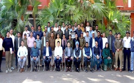 यातायात पुलिस का “रोड सेफ्टी 4E’s” आधारित दो दिवसीय रिफ्रेशर कोर्स संपन्न