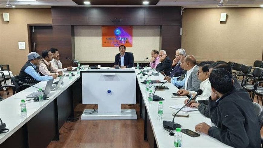 प्रयागराज कुंभ की बेहतर बिजली व्यवस्थाओं का सिंहस्थ में होगा अनुसरण