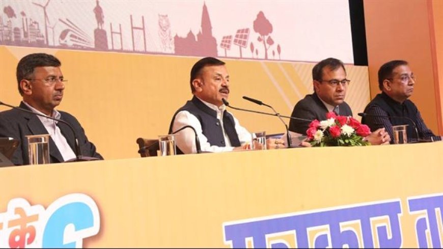 स्कूलों में नामांकन दर को बढ़ाने एवं ड्रॉपआउट दर को घटाने के लिये किये गये ठोस प्रयास