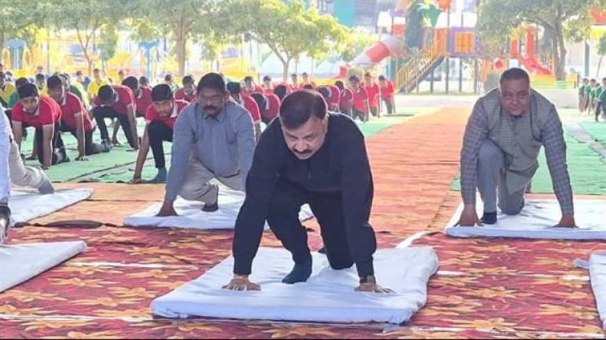 राष्ट्रीय युवा दिवस बच्चों के भीतर छिपी प्रतिभा को पहचानने, उन्हें सही दिशा देने और जिम्मेदार नागरिक बनाने का अवसर है : मंत्री श्री सिंह